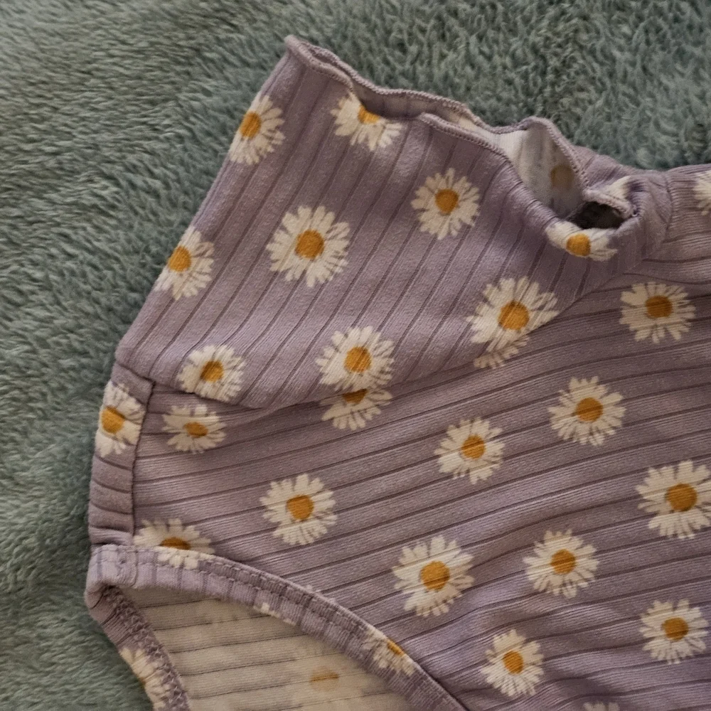 Lily Bleu Purple and White Daisy Matching Set